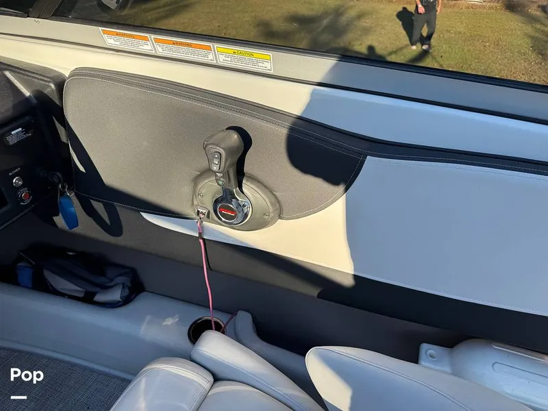 Slide: The Image of Crownline Boats 240 SS 2023 - 15983858