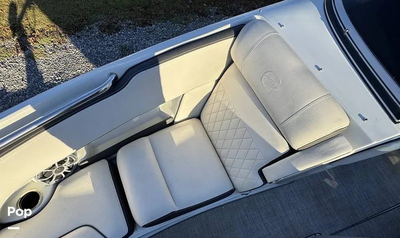 Slide: The Image of Crownline Boats 240 SS 2023 - 15983874