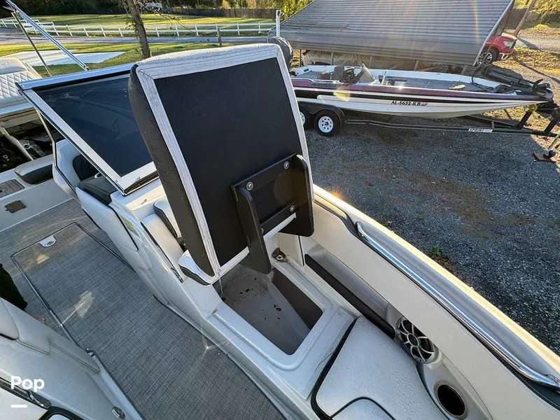 Slide: The Image of Crownline Boats 240 SS 2023 - 15983888
