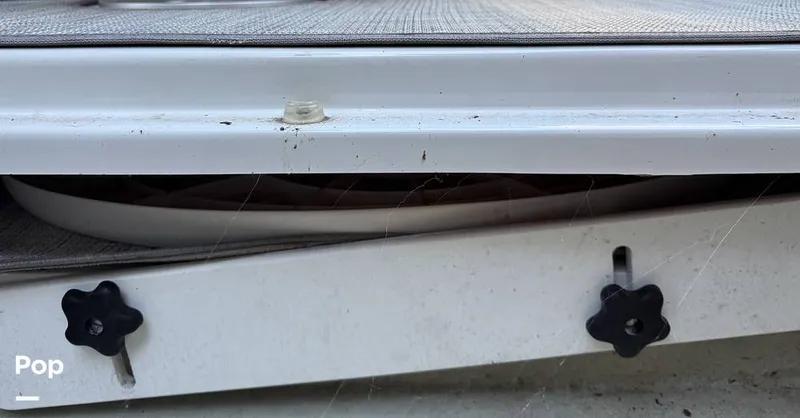 Slide: The Image of Crownline Boats 240 SS 2023 - 15983897