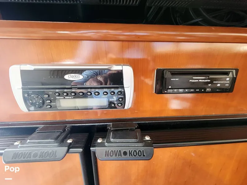 Slide: The Image of Carver Yachts 360 Sport Sedan 2004 - 15930498