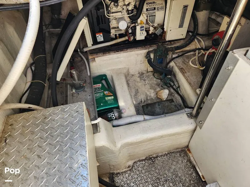 Slide: The Image of Carver Yachts 360 Sport Sedan 2004 - 15930471