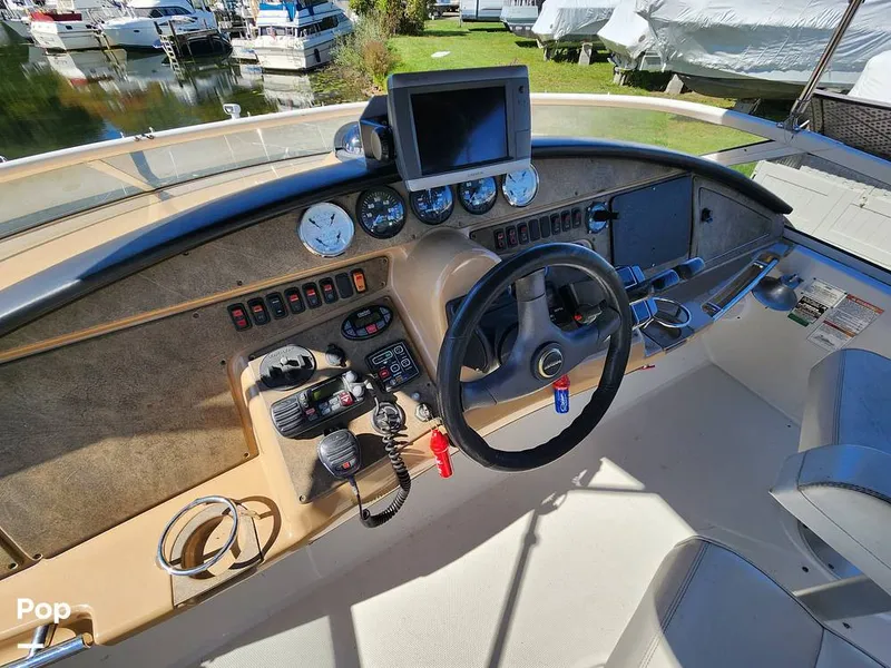 Slide: The Image of Carver Yachts 360 Sport Sedan 2004 - 15930456