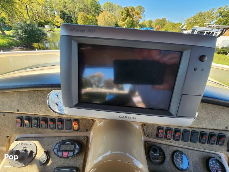 Slide: The Image of Carver Yachts 360 Sport Sedan 2004 - 15930462