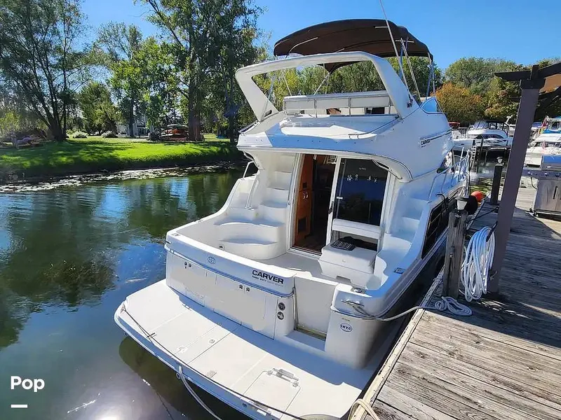 Slide: The Image of Carver Yachts 360 Sport Sedan 2004 - 15944299