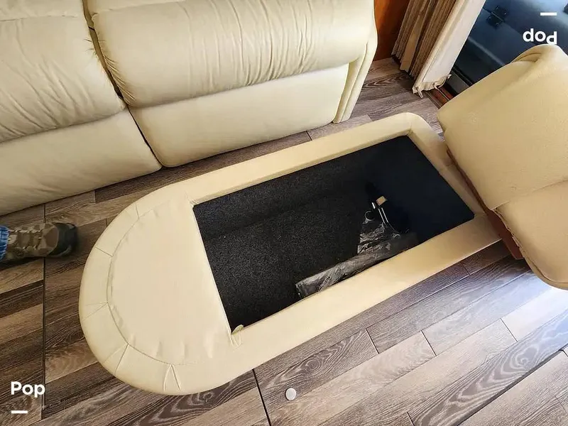 Slide: The Image of Carver Yachts 360 Sport Sedan 2004 - 15931941