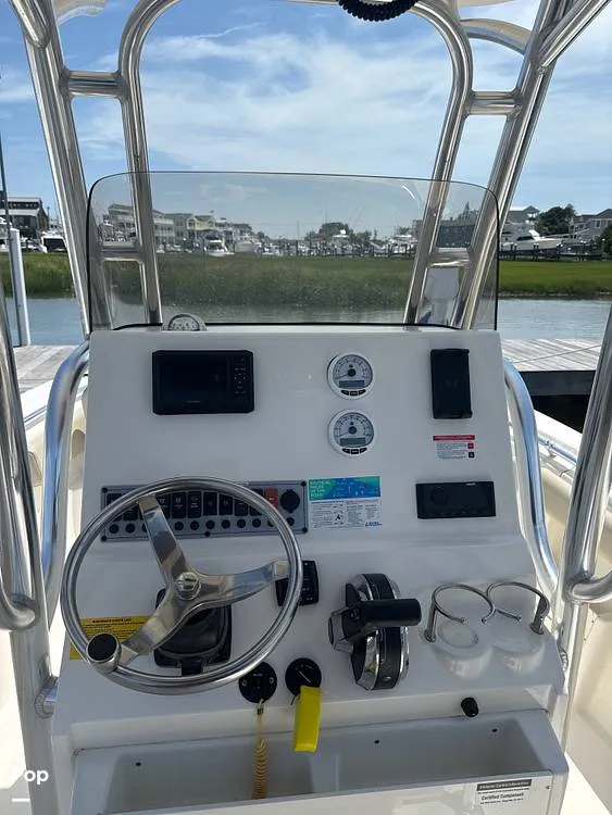 Slide: The Image of Key West 239FS 2024 - 15913095