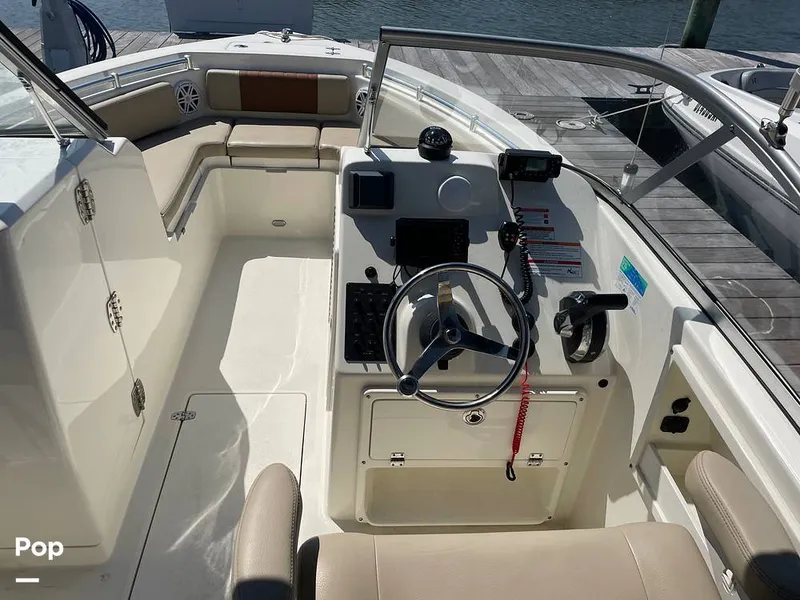 Slide: The Image of Cobia 220 DC 2024 - 15913128