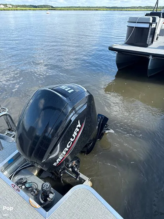 Slide: The Image of Harris HCX23 2024 - 15913427