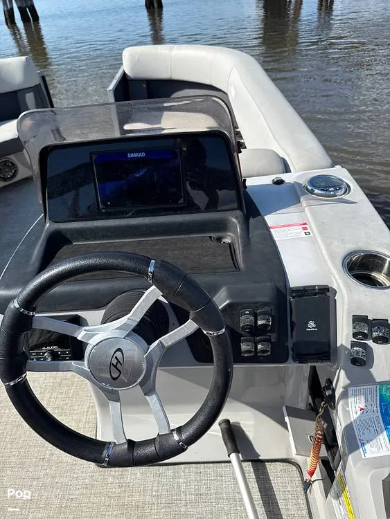 Slide: The Image of Harris HCX23 2024 - 15913425