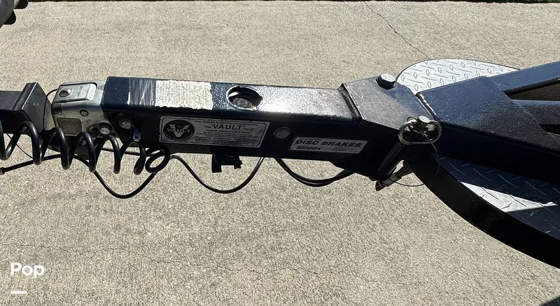 Slide: The Image of Falcon 21TE 2020 - 15944524