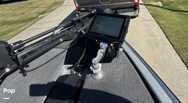 Slide: The Image of Foot Pedal & Graph View - 15944480