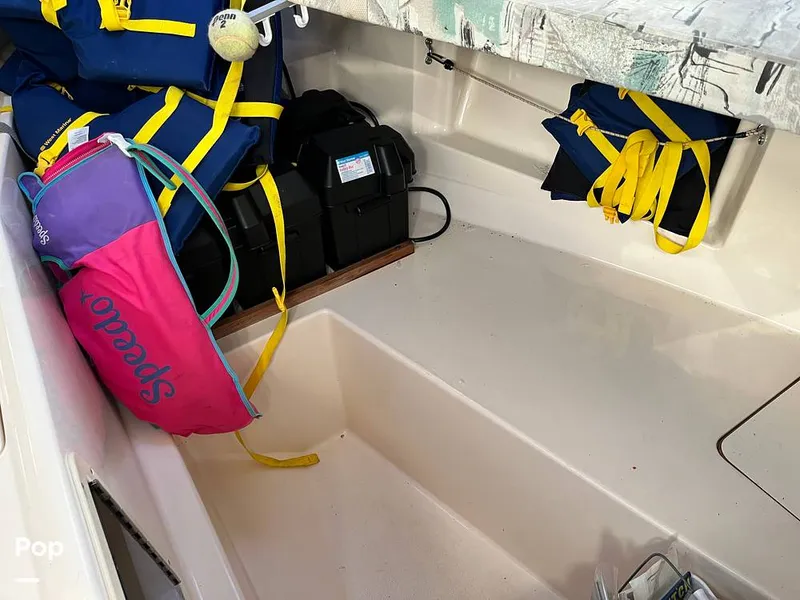 Slide: The Image of Grady-White 232 Gulfstream 1998 - 15967053