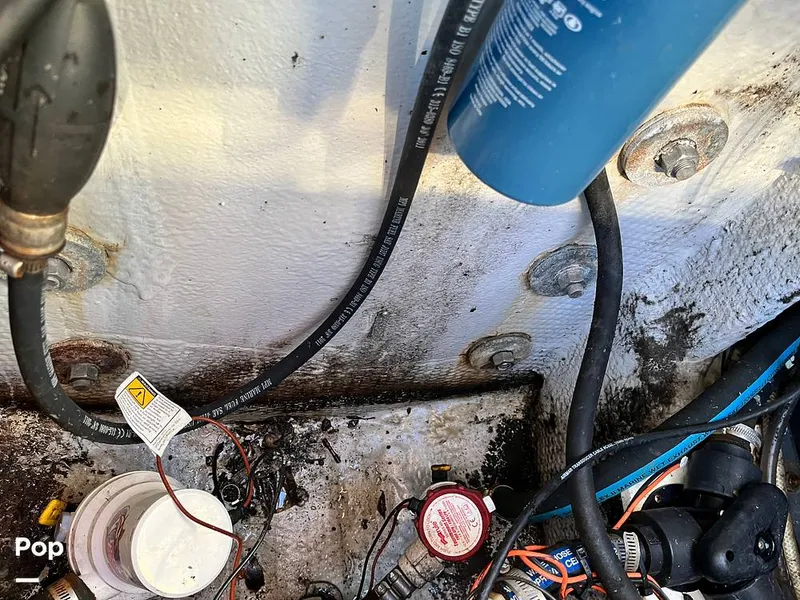 Slide: The Image of Grady-White 232 Gulfstream 1998 - 15967023