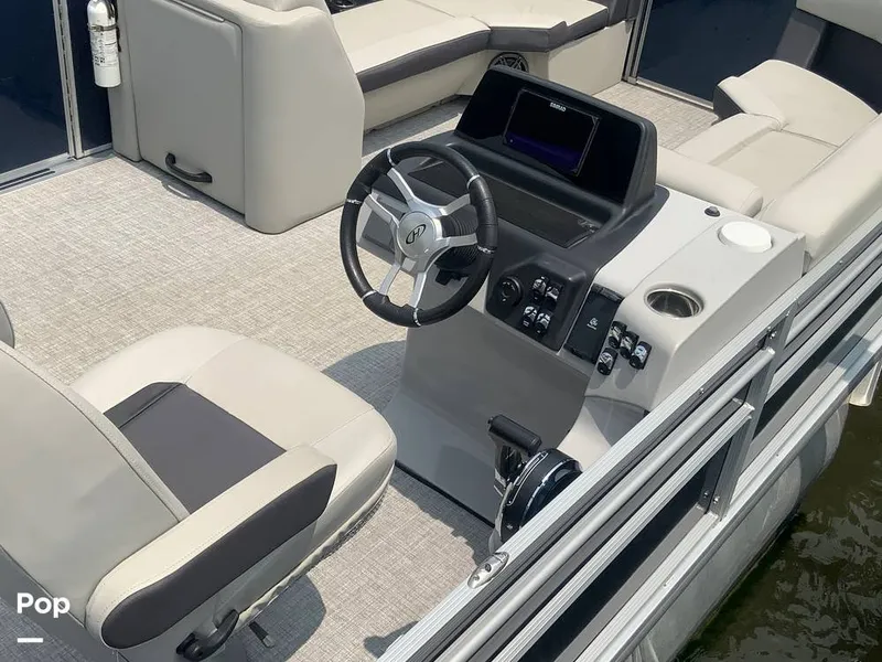 Slide: The Image of Harris HCX23 2024 - 15914064