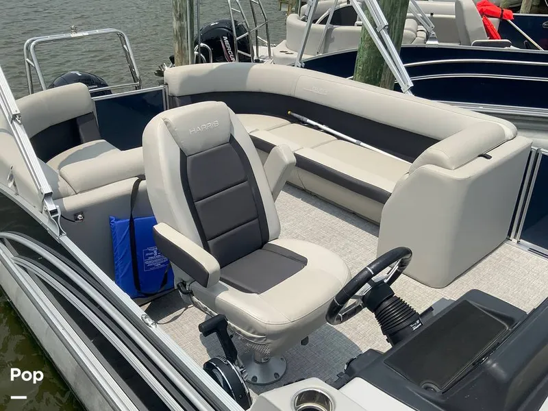 Slide: The Image of Harris HCX23 2024 - 15914065