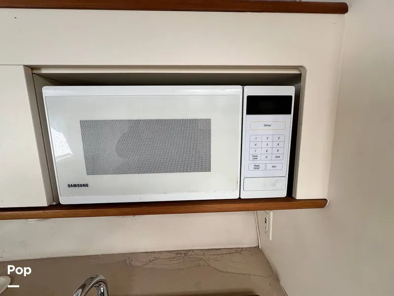 Slide: The Image of Larson Cabrio 310 1997 - 16277414