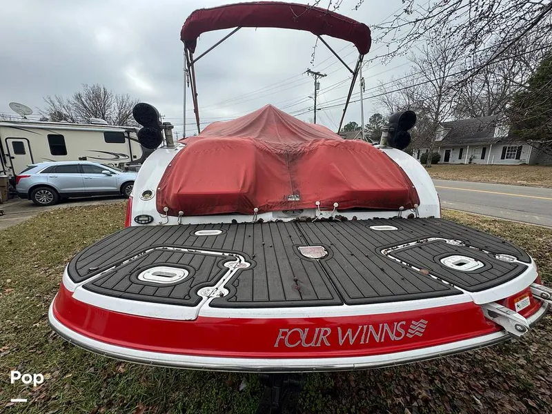 Slide: The Image of Four Winns Funship 274 2007 - 16101815