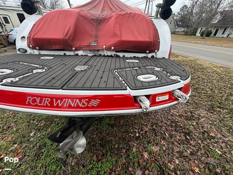 Slide: The Image of Four Winns Funship 274 2007 - 16101817