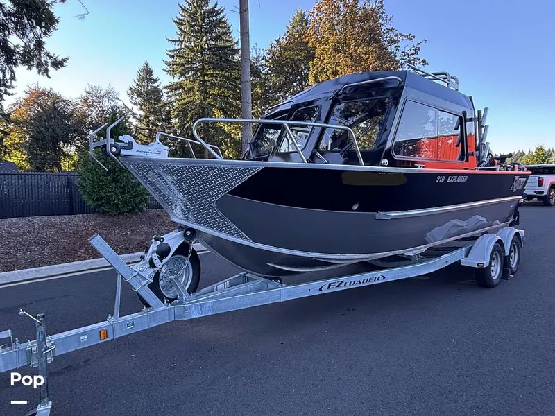 Slide: The Image of Raider 210 Explorer 2023 - 15976788