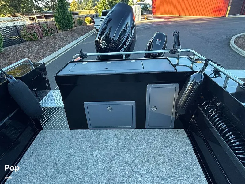 Slide: The Image of Raider 210 Explorer 2023 - 15933008