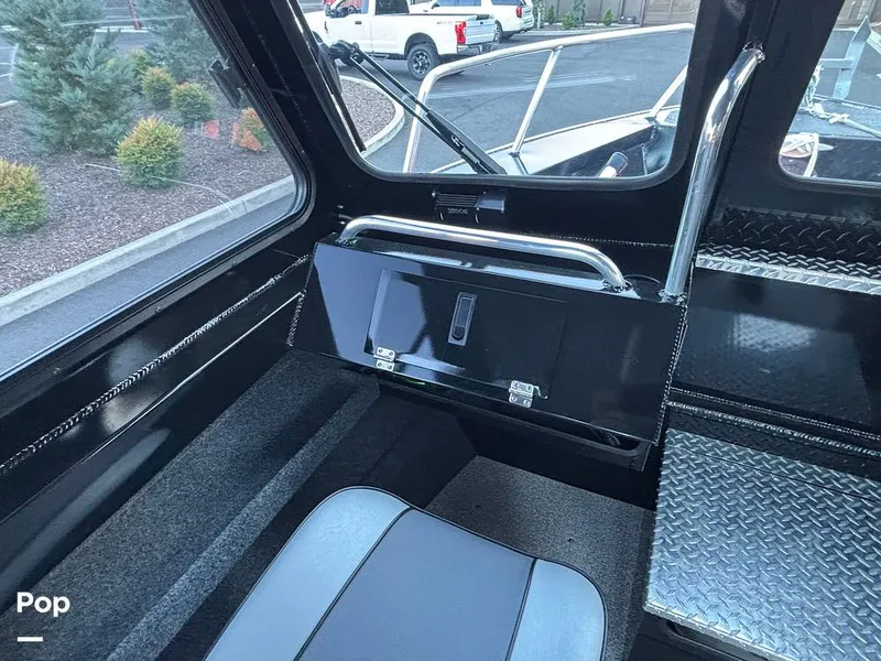 Slide: The Image of Raider 210 Explorer 2023 - 15933013