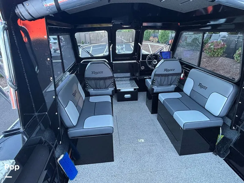 Slide: The Image of Raider 210 Explorer 2023 - 15933007