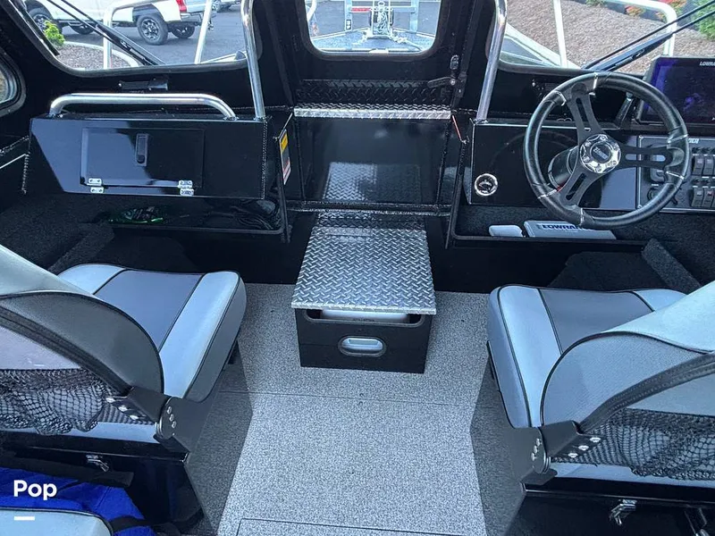 Slide: The Image of Raider 210 Explorer 2023 - 15933011