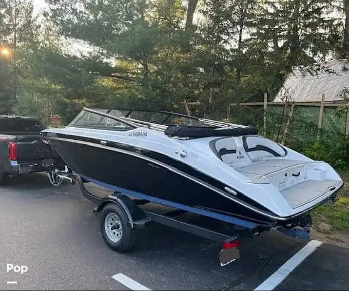 Slide: The Image of Yamaha SX195 2023 - 15978283