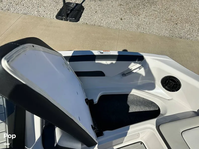 Slide: The Image of Yamaha SX195 2023 - 15978337