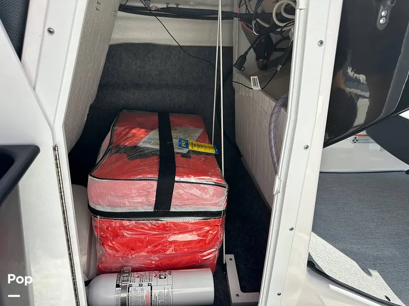 Slide: The Image of Yamaha SX195 2023 - 15978339