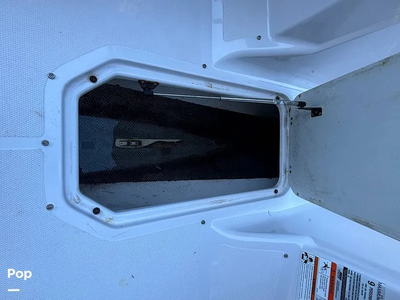 Slide: The Image of Four Winns 180 OB 2019 - 16015620