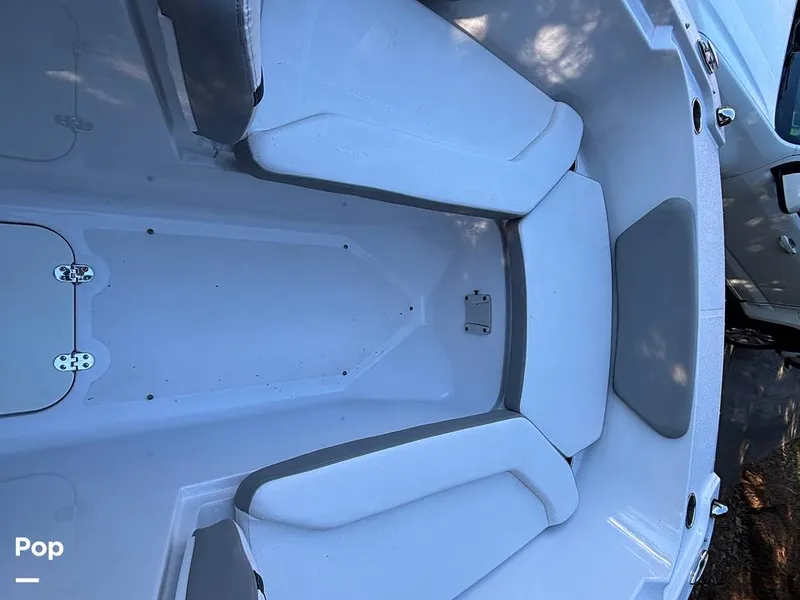 Slide: The Image of Four Winns 180 OB 2019 - 16015621