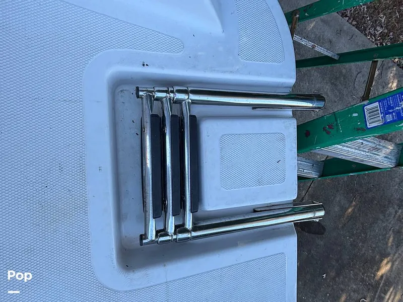 Slide: The Image of Four Winns 180 OB 2019 - 16015632