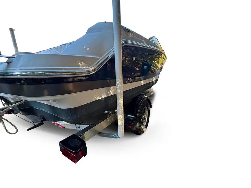 Slide: The Image of Four Winns 180 OB 2019 - 16068150