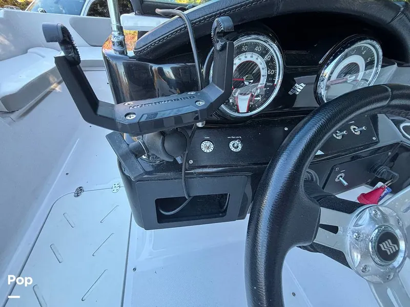 Slide: The Image of Four Winns 180 OB 2019 - 16015606