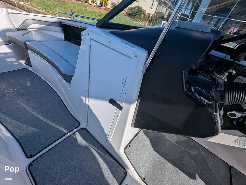 Slide: The Image of Yamaha AR240 2018 - 16161202