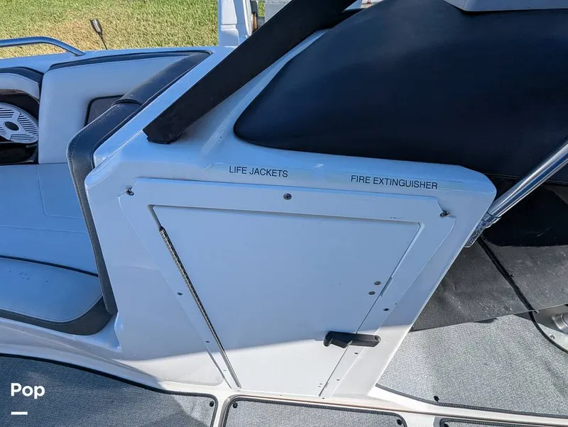 Slide: The Image of Yamaha AR240 2018 - 16161205