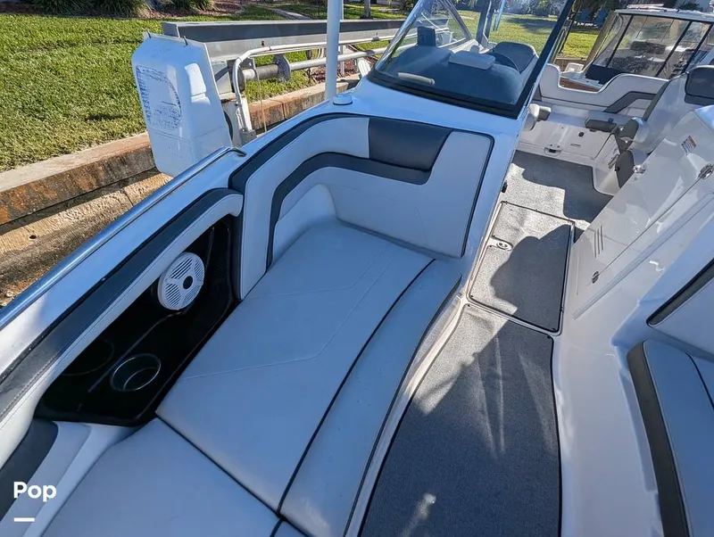 Slide: The Image of Yamaha AR240 2018 - 16161208