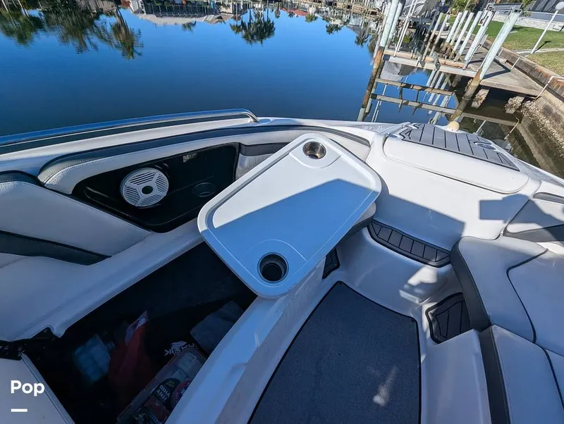 Slide: The Image of Yamaha AR240 2018 - 16161217