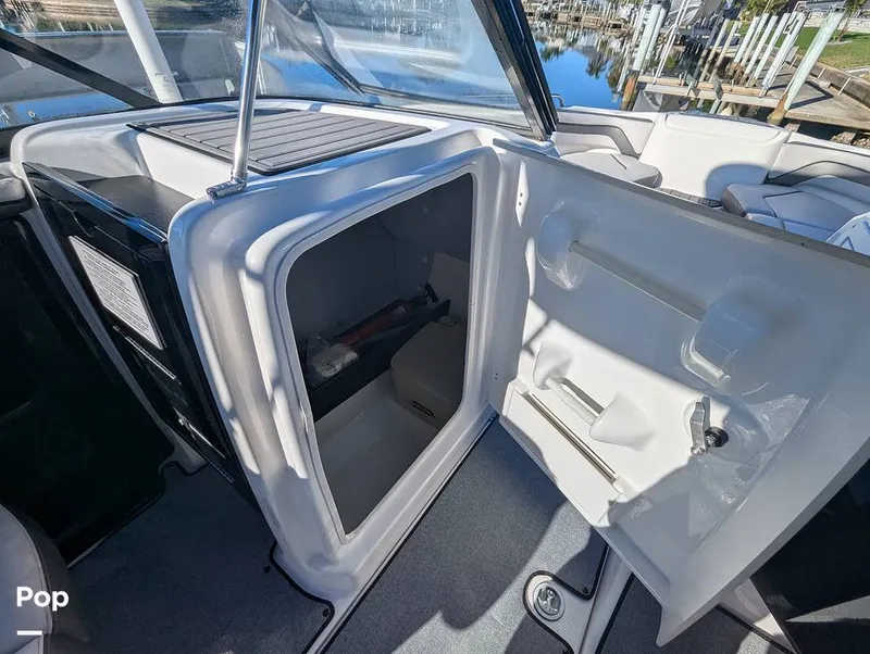 Slide: The Image of Yamaha AR240 2018 - 16160575