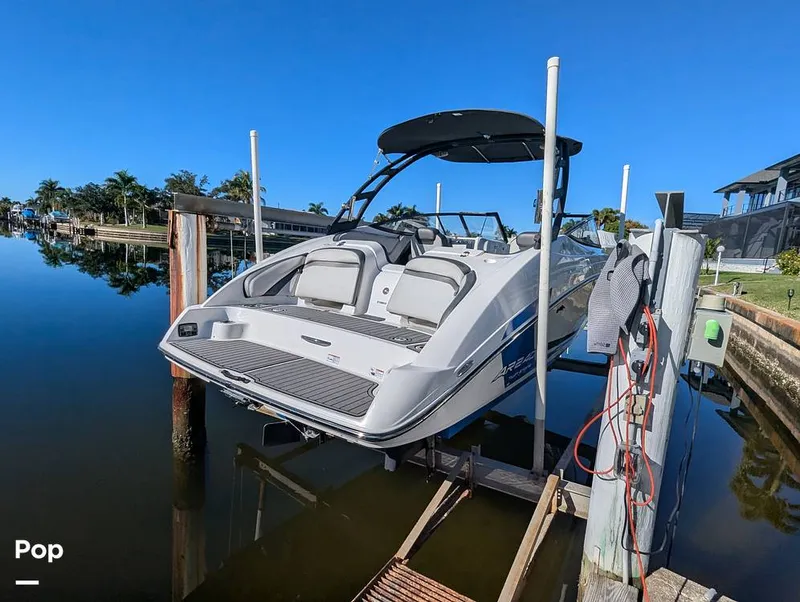 Slide: The Image of Yamaha AR240 2018 - 16161263