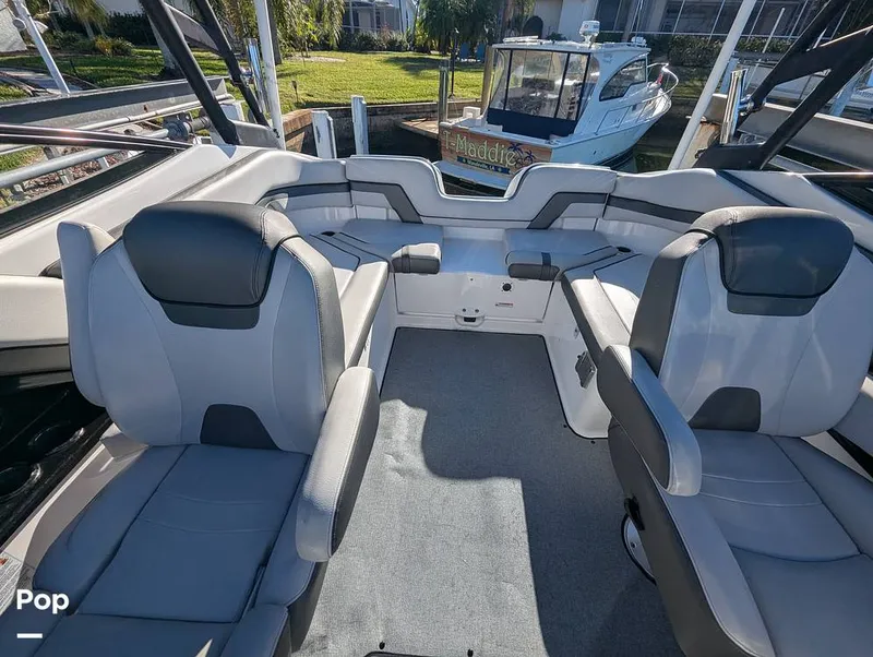 Slide: The Image of Yamaha AR240 2018 - 16160578