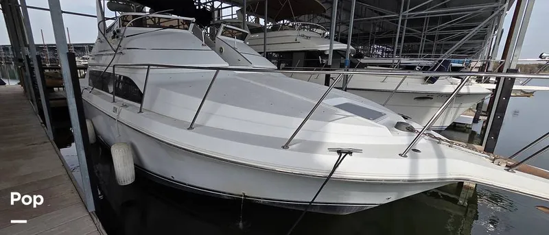 Slide: The Image of Carver Yachts Santego 380SE 2002 - 16099458