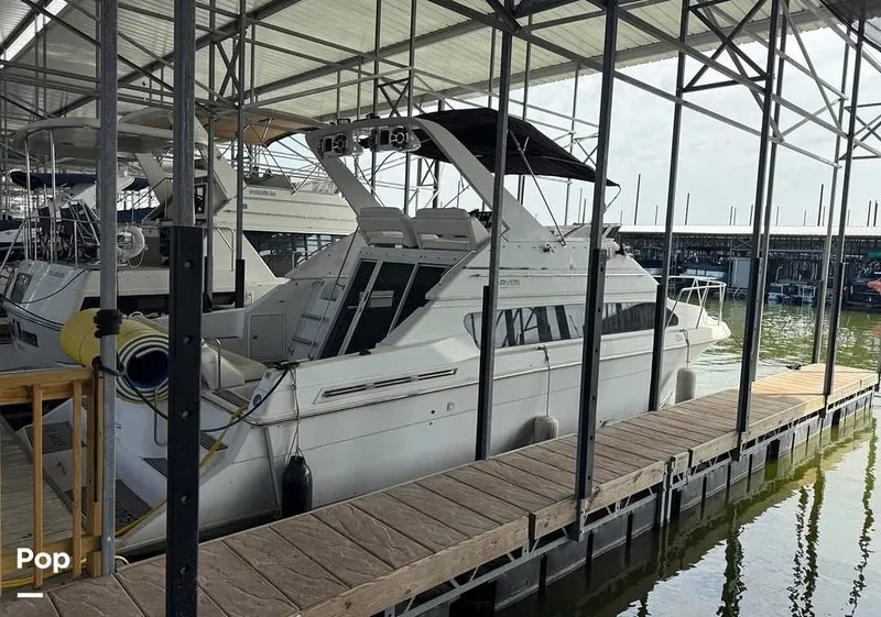 Slide: The Image of Carver Yachts Santego 380SE 2002 - 15934171