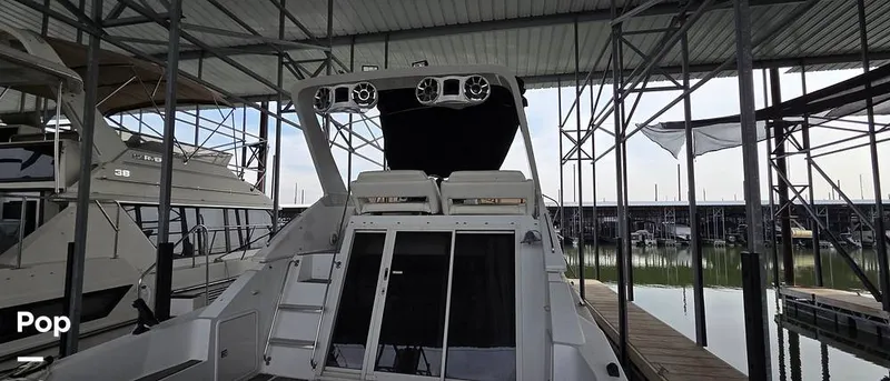 Slide: The Image of Carver Yachts Santego 380SE 2002 - 16099462