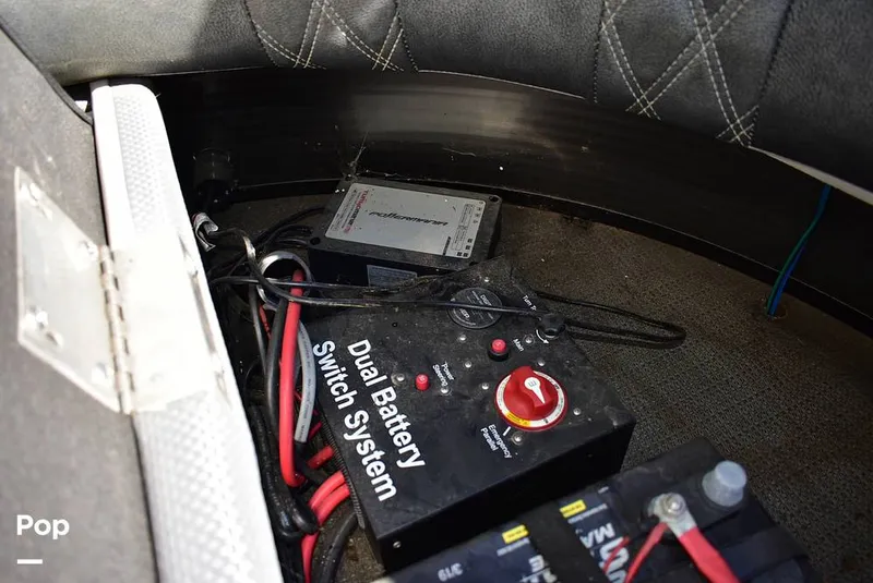 Slide: The Image of Crest III 220 SLC 2019 - 16029776