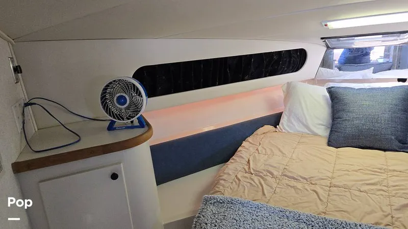 Slide: The Image of Carver 380 Santego 1993 - 15968900