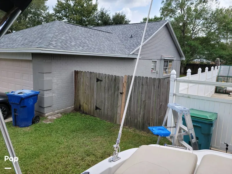 Slide: The Image of VHF Antenna - 15958265