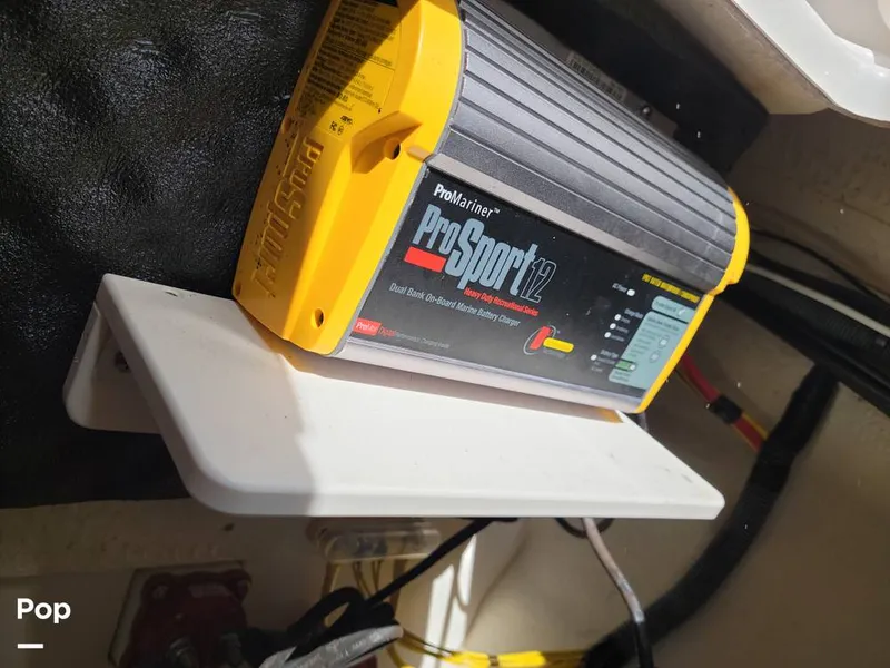 Slide: The Image of Battery Charger - 15958295